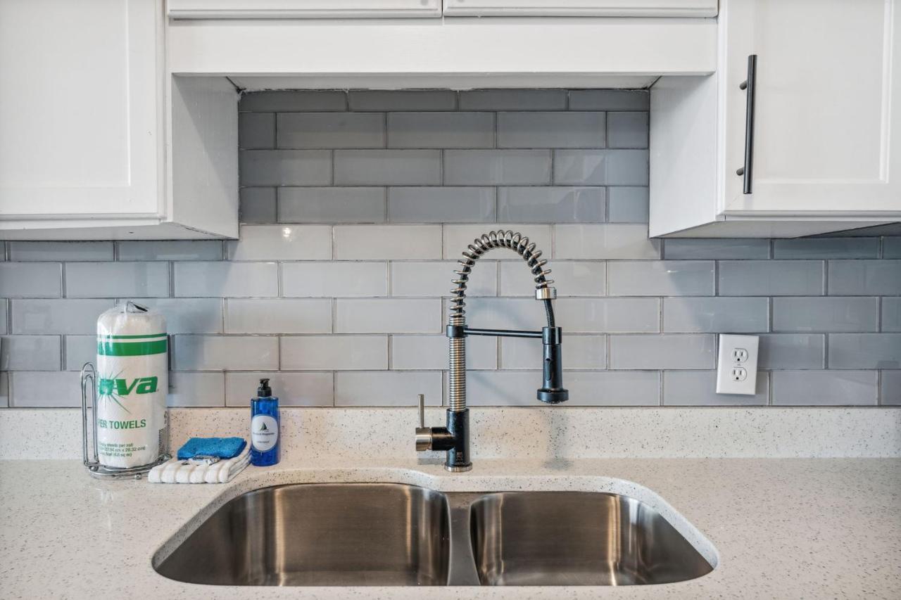 Eternal Waters At Laketown Wharf #1221 By Nautical Properties Vacation Rentals Panama City Beach Buitenkant foto